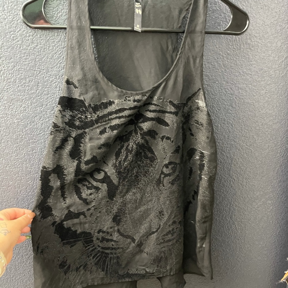 Bear dance tank top